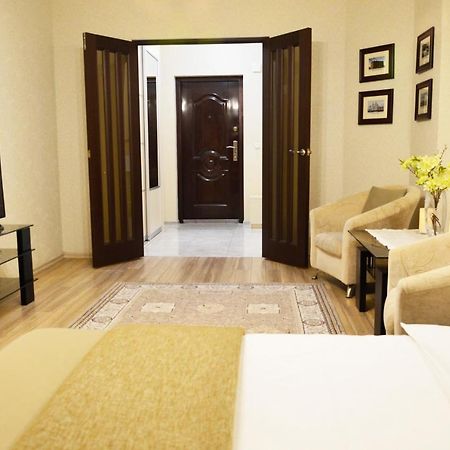 Comfort Apartments - Beautiful Suite By The Park Grodno Exterior photo